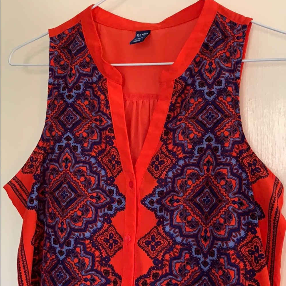 Old Navy Sleeveless Blouse